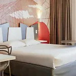 Ibis Styles Centre Hotel