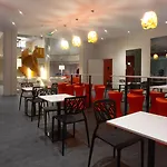 Ibis Styles Centre 3* פואטייה