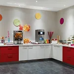 Ibis Styles Centre Szálloda