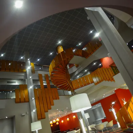 Ibis Styles Centre 3* Пуатьє