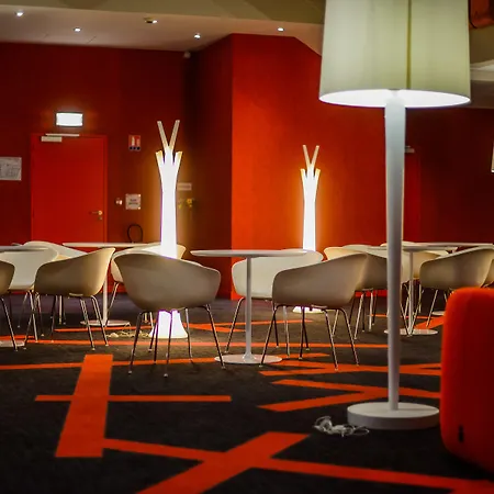 普瓦捷中心宜必思尚品酒店 普瓦捷