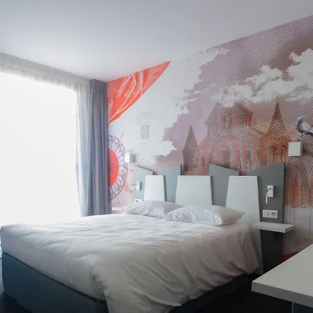 Готель Ibis Styles Centre Пуатьє