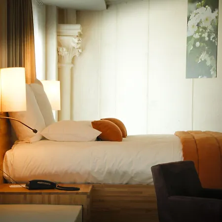 普瓦捷中心宜必思尚品酒店 酒店 普瓦捷