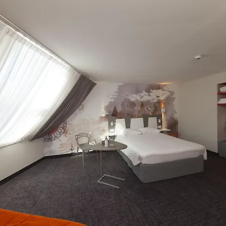 Hotel Ibis Styles Centre 3*