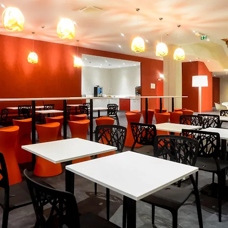 Ibis Styles Centre 3*