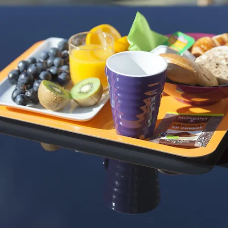 普瓦捷中心宜必思尚品酒店