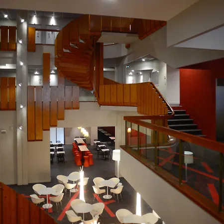 普瓦捷中心宜必思尚品酒店 普瓦捷