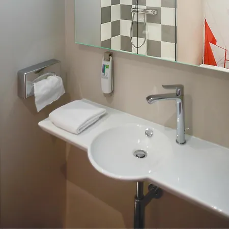 Ibis Styles Centre