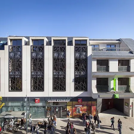 普瓦捷中心宜必思尚品酒店 普瓦捷