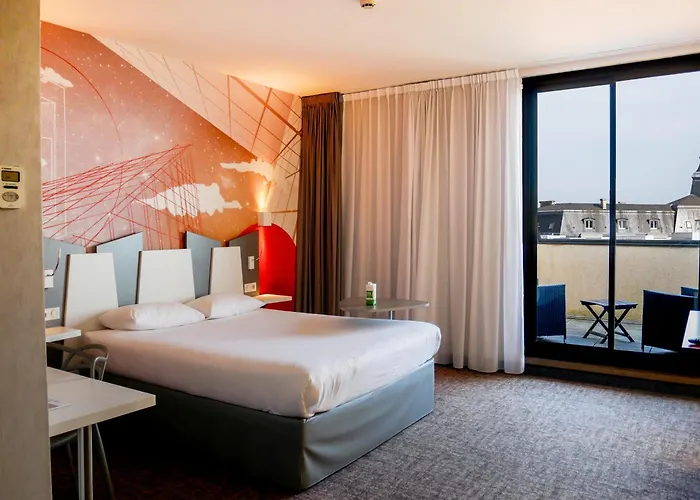 Ibis Styles Centre Готель Пуатьє