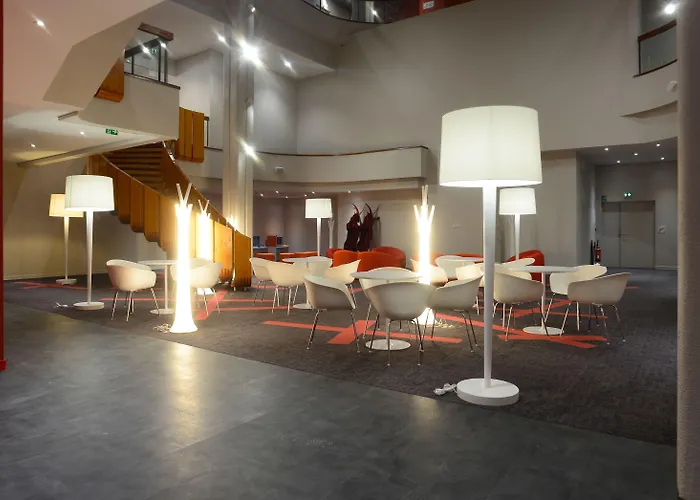 Ibis Styles Centre 3* Пуатьє