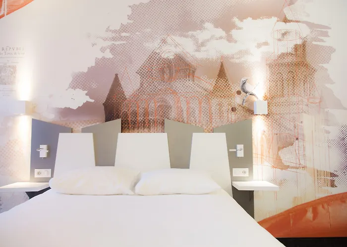 Ibis Styles Centre Готель