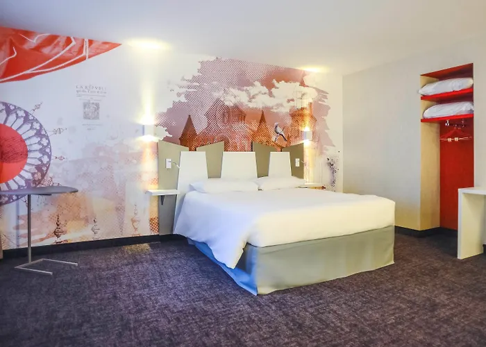 Ibis Styles Centre Готель 3*