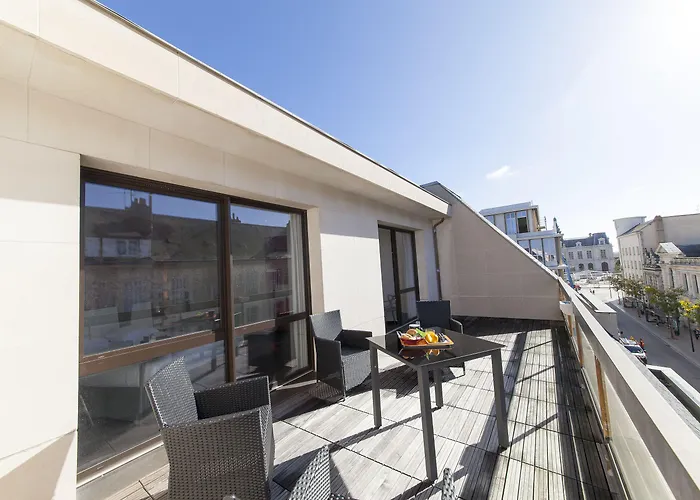 فندق Ibis Styles Centre 3*