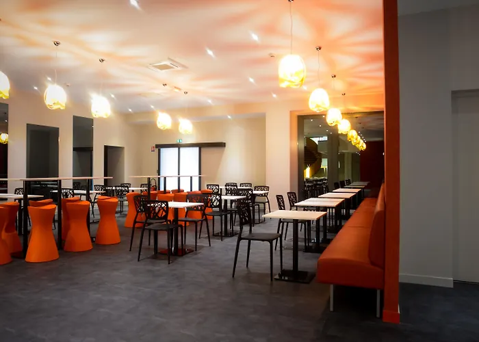 Ibis Styles Centre 3*