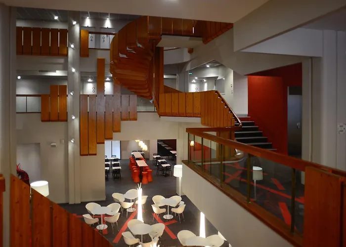 Ibis Styles Centre Пуатьє