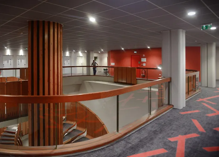 Ibis Styles Centre Пуатьє